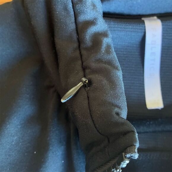Fabletics Women's Black Athletic Workout Jacket Size L Long Sleeve w/ Hood - Picture 9 of 9